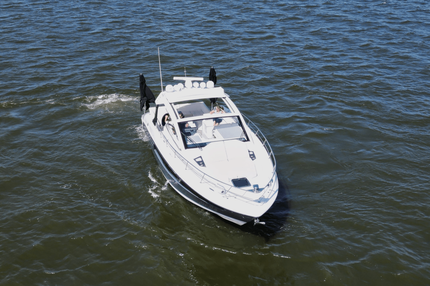 Slide: The Image of Cruisers Yachts 390 EXPRESS COUPE 2018 - 64