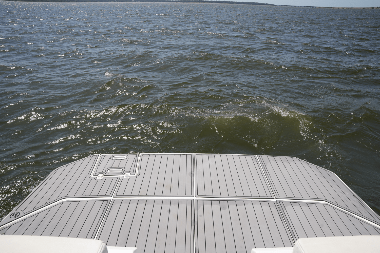 Slide: The Image of Cruisers Yachts 390 EXPRESS COUPE 2018 - 9