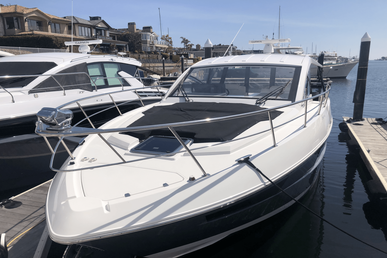 Slide: The Image of Cruisers Yachts 39 EC 2017 - 0