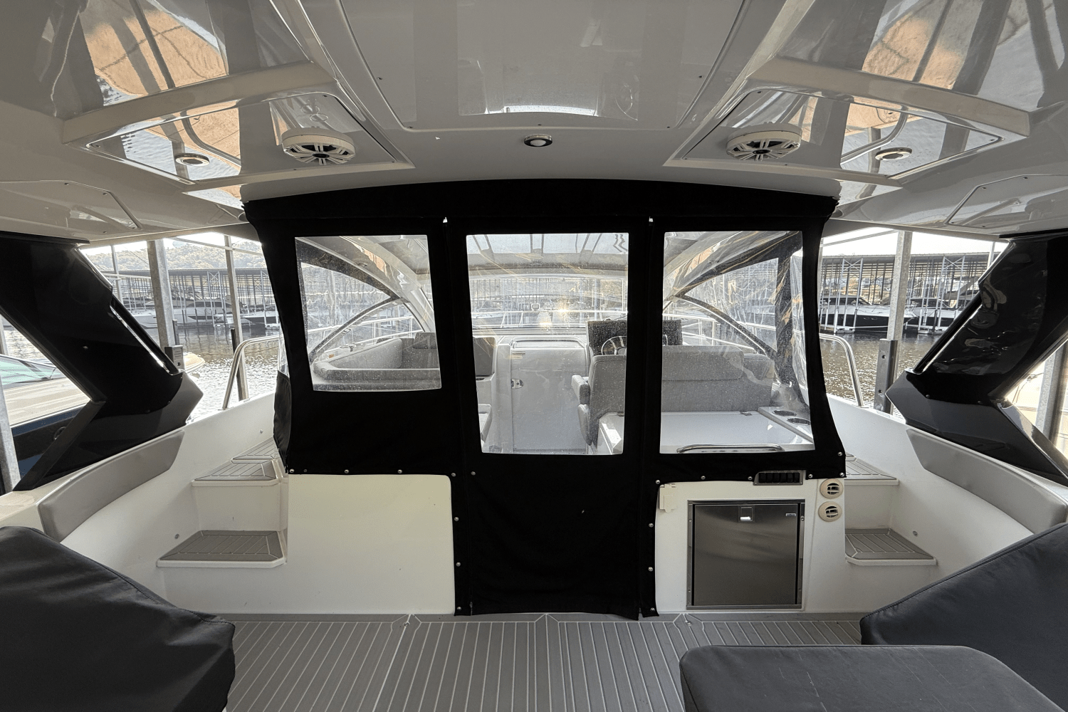 Slide: The Image of Cruisers Yachts 39 Express Coupe 2022 - 24