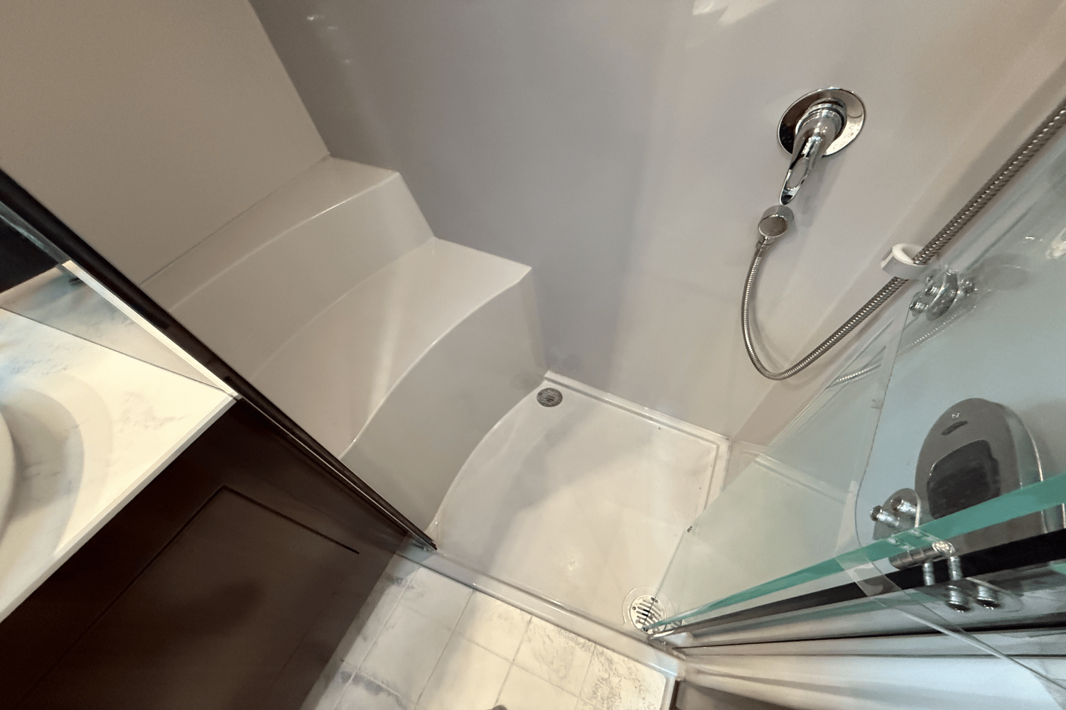 Slide: The Image of Cruisers Yachts 39 Express Coupe 2022 - 49