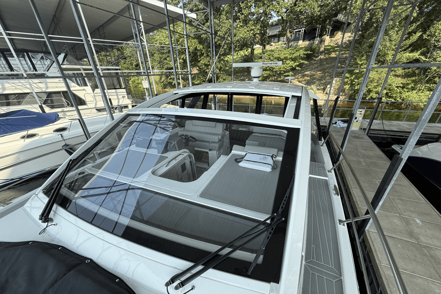 Slide: The Image of Cruisers Yachts 39 Express Coupe 2022 - 8
