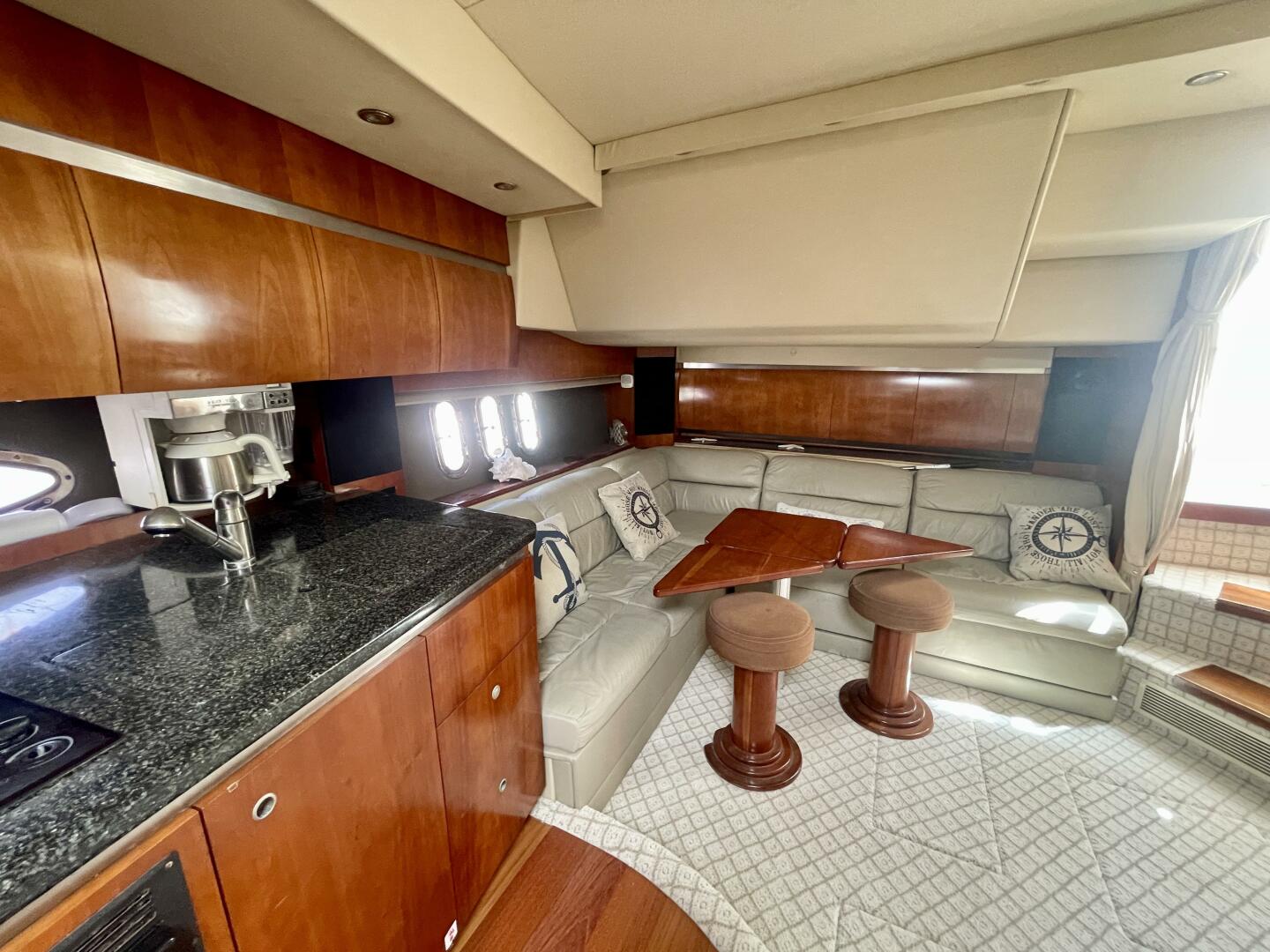 Slide: The Image of Cruisers Yachts 420 Express 2006 - 4363385