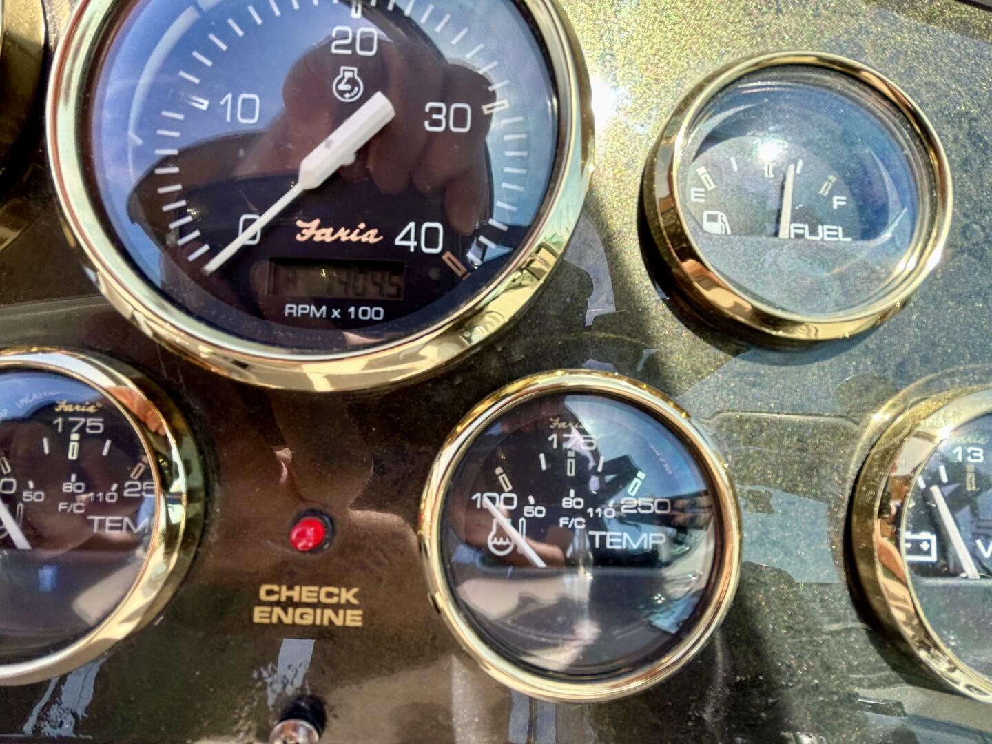 Slide: The Image of Cruisers Yachts 4270 Express 2001 - 5278290