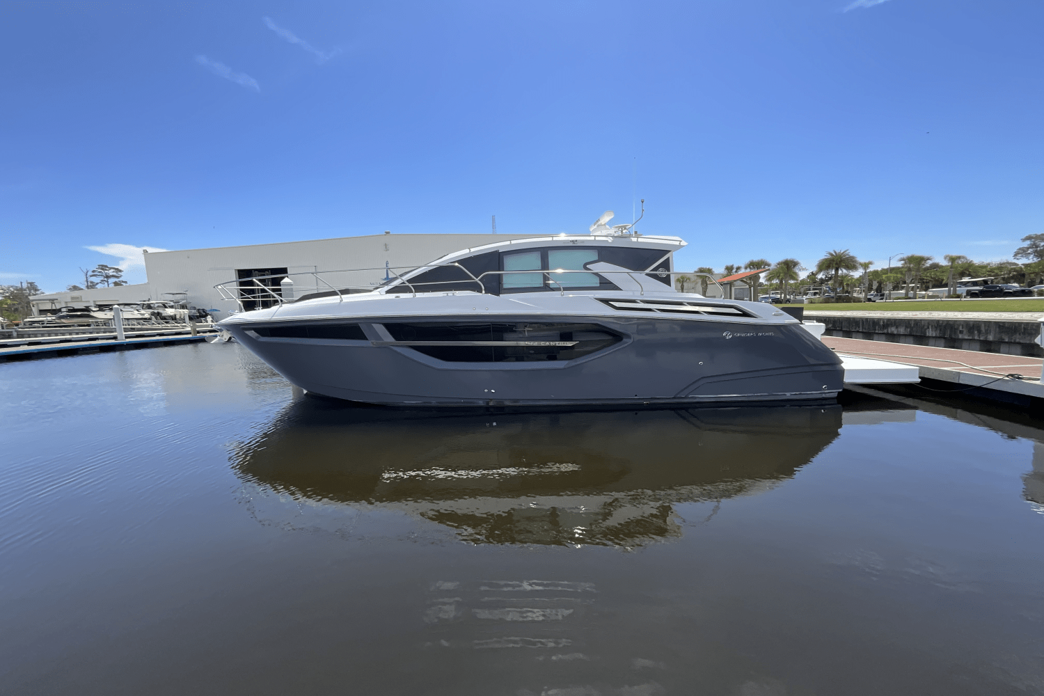 Slide: The Image of Cruisers Yachts 42 Cantius 2024 - 2