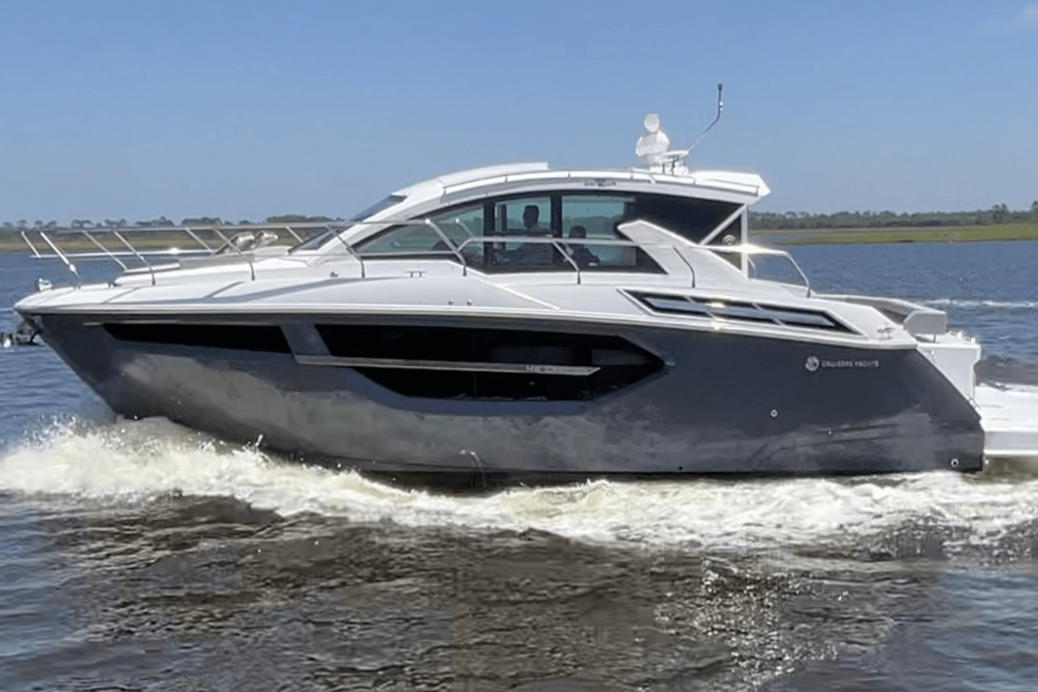 Slide: The Image of Cruisers Yachts 42 Cantius 2024 - 3
