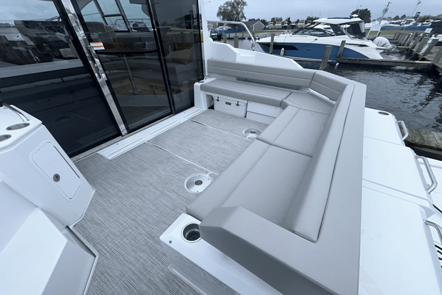 Slide: The Image of Cruisers Yachts 42 Cantius 2025 - 12