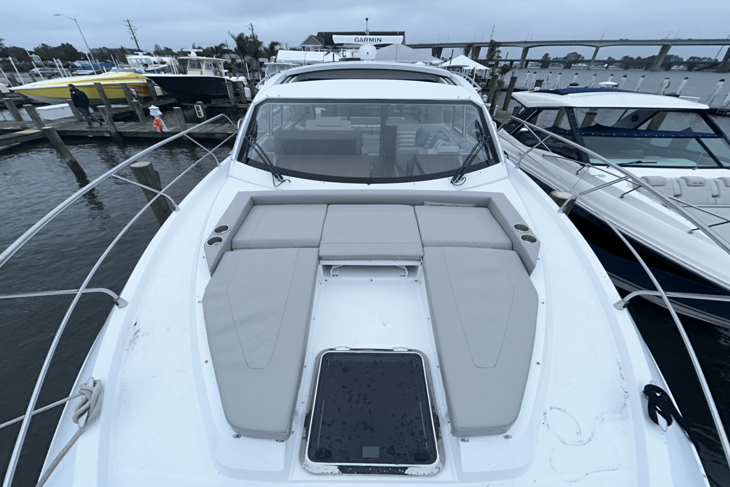 Slide: The Image of Cruisers Yachts 42 Cantius 2025 - 39