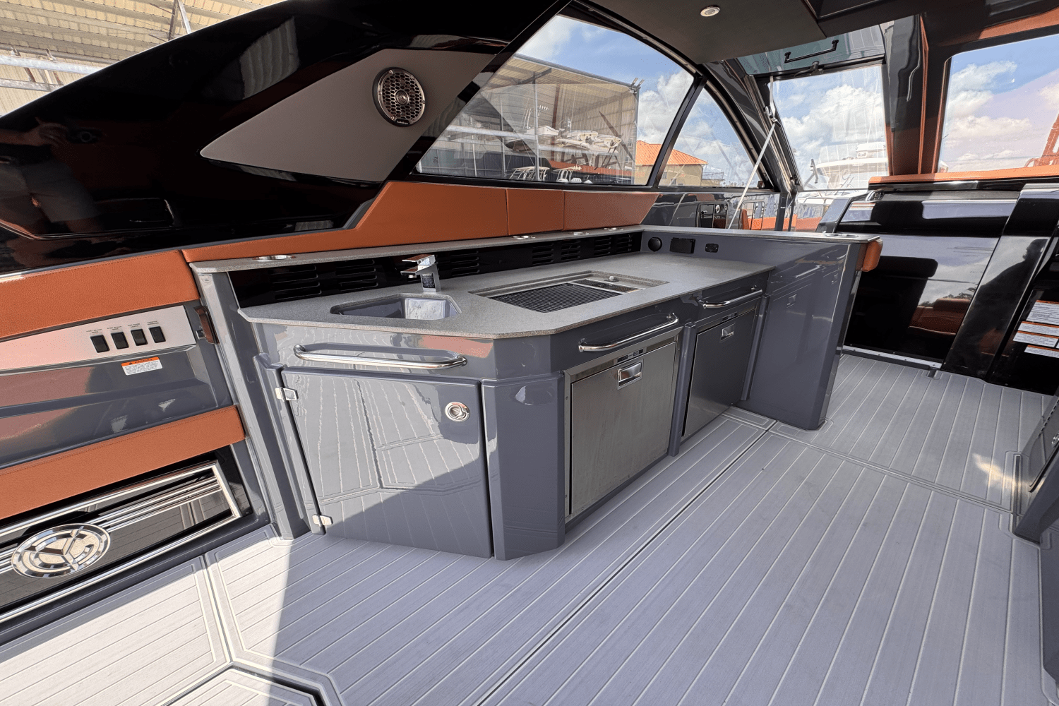 Slide: The Image of Cruisers Yachts 42 GLS 2023 - 8