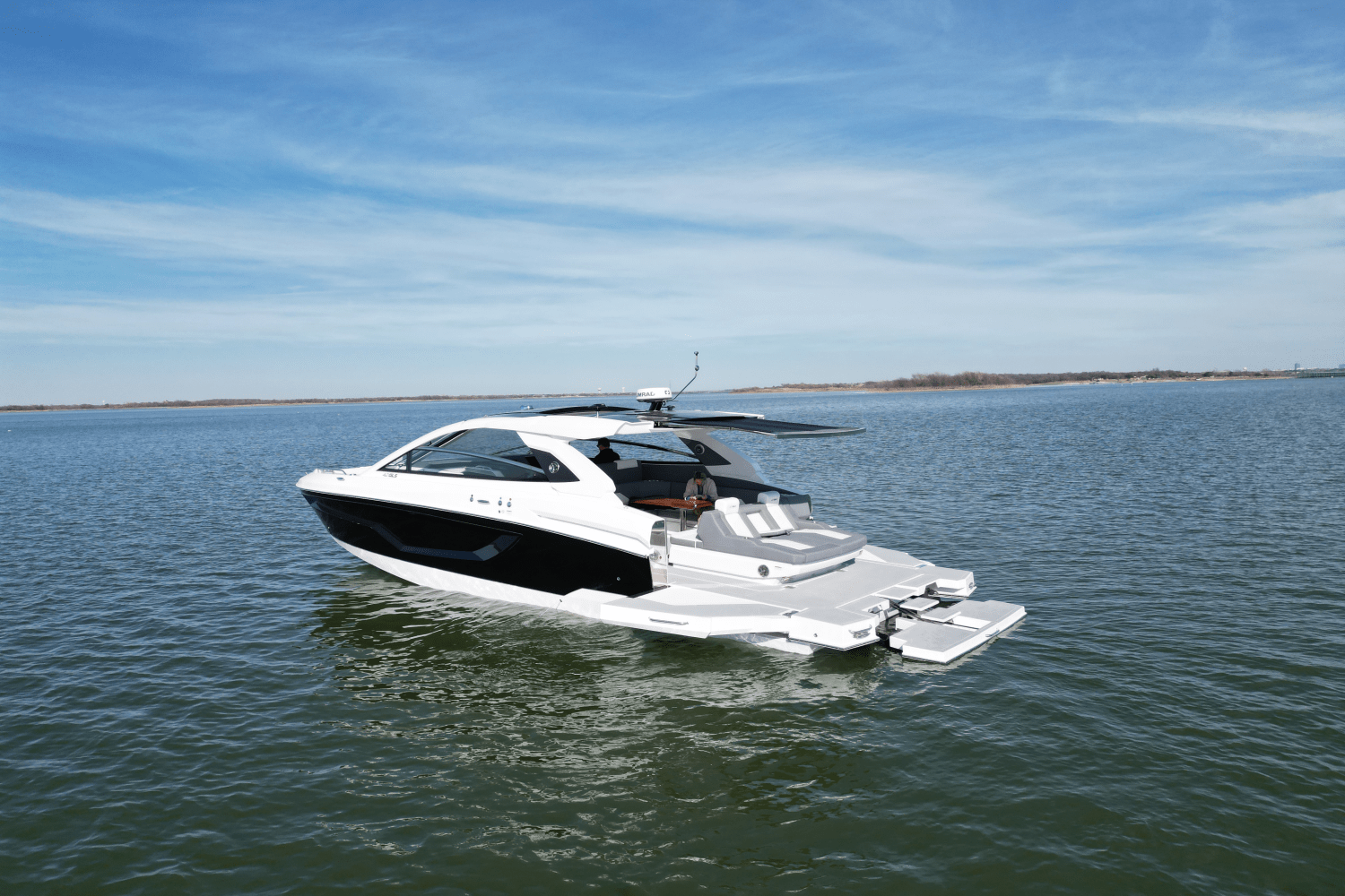 Slide: The Image of Cruisers Yachts 42 GLS 2025 - 4