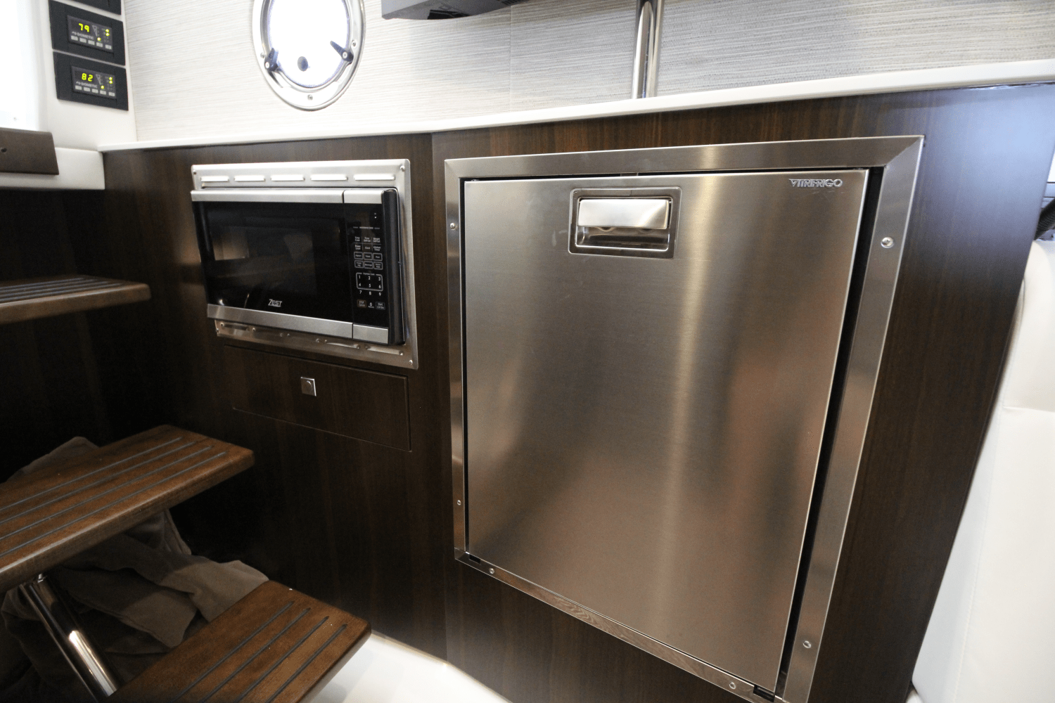 Slide: The Image of Cruisers Yachts 42 GLS Outboard 2024 - 42