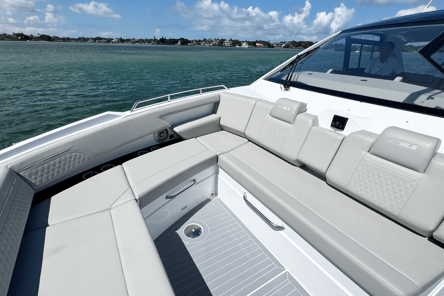 Slide: The Image of Cruisers Yachts 42 GLS Outboard 2026 - 38