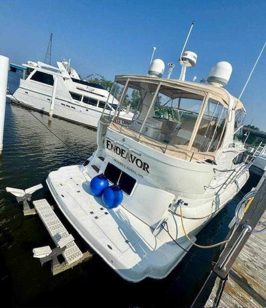 Slide: The Image of Cruisers Yachts 4450 Express Motor Yacht 2001 - 5503752