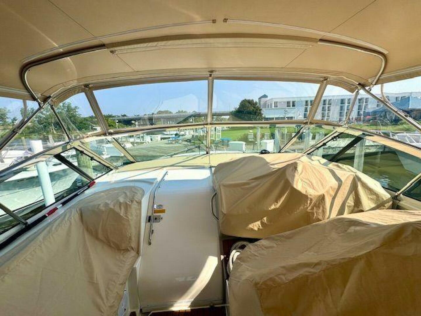 Slide: The Image of Cruisers Yachts 4450 Express Motor Yacht 2001 - 5503762