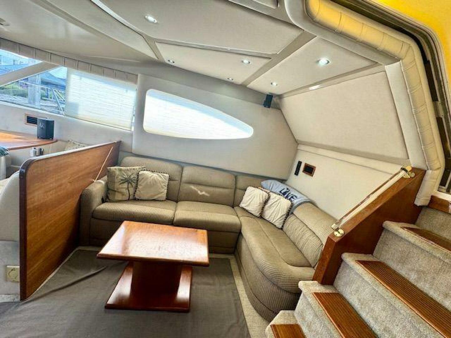 Slide: The Image of Cruisers Yachts 4450 Express Motor Yacht 2001 - 5503769