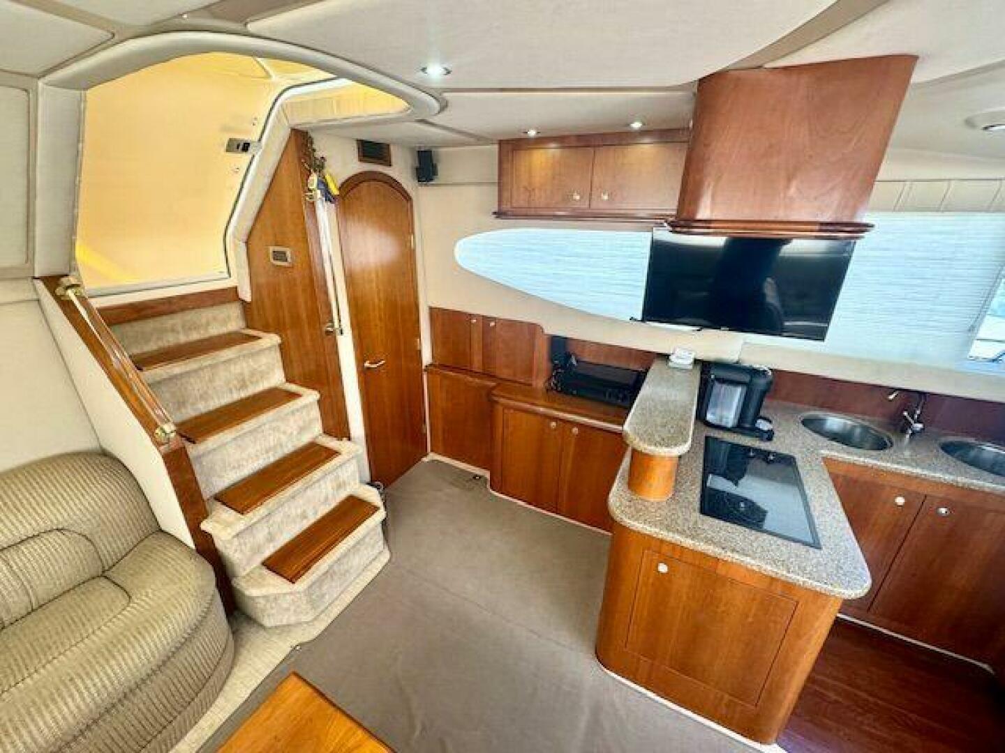 Slide: The Image of Cruisers Yachts 4450 Express Motor Yacht 2001 - 5503773