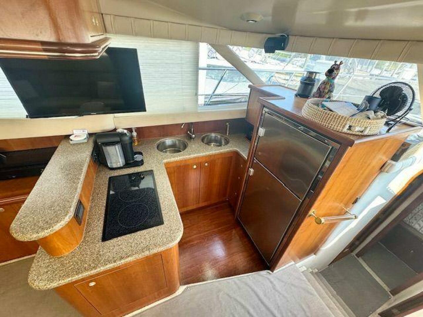 Slide: The Image of Cruisers Yachts 4450 Express Motor Yacht 2001 - 5503778