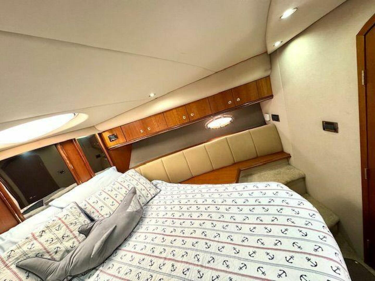 Slide: The Image of Cruisers Yachts 4450 Express Motor Yacht 2001 - 5503799