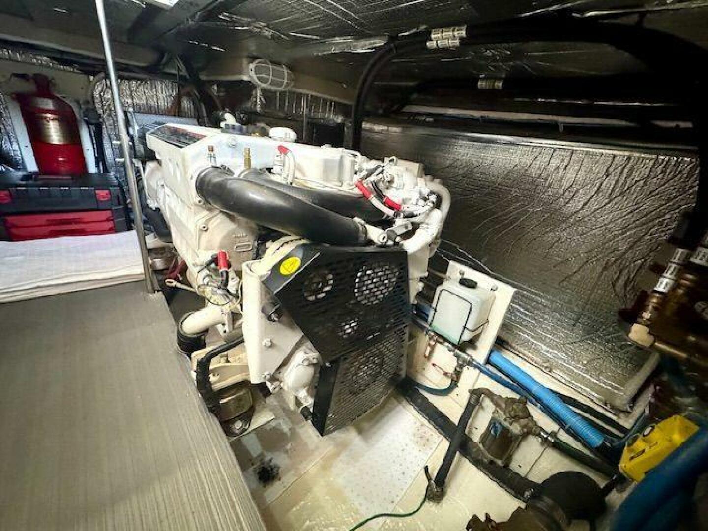 Slide: The Image of Cruisers Yachts 4450 Express Motor Yacht 2001 - 5503806