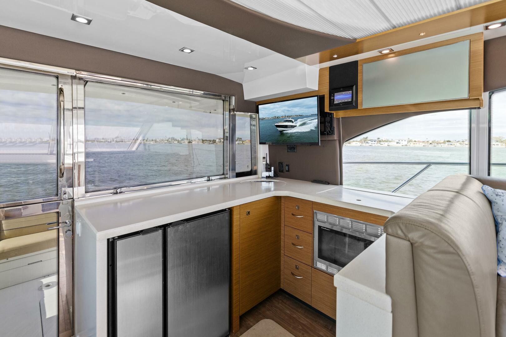 Slide: The Image of 2014 45 Cruisers Yachts Cantius - Best Times Too - 4871158