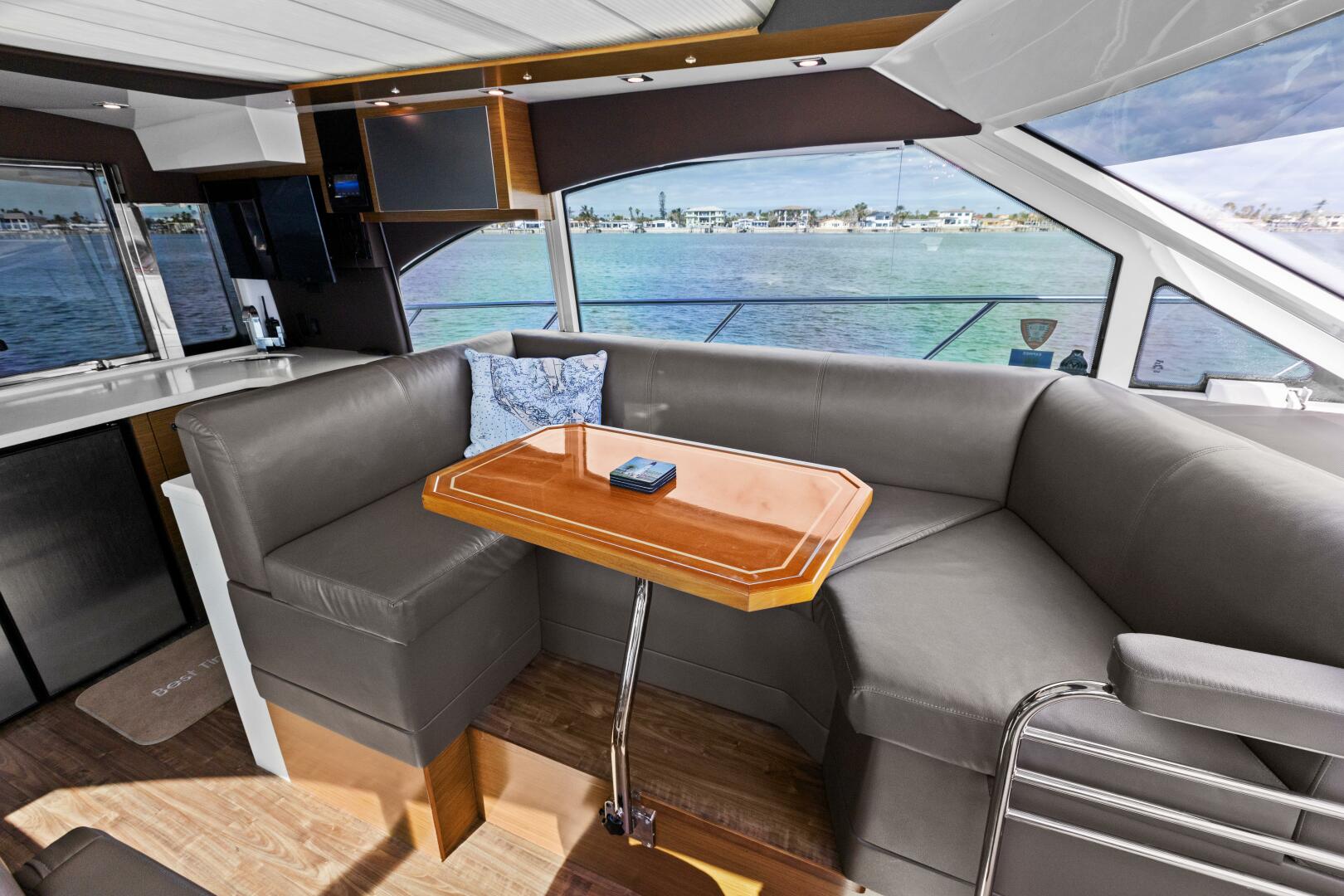 Slide: The Image of 2014 45 Cruisers Yachts Cantius - Best Times Too - 4871178