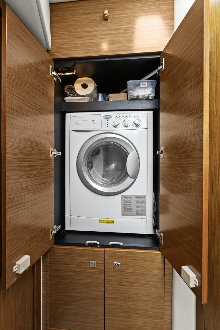 Slide: The Image of 2014 45 Cruisers Yachts Cantius - Best Times Too  - 4871245