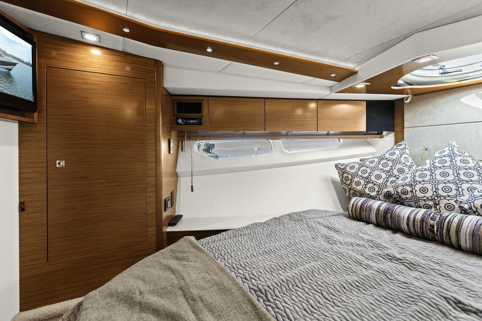 Slide: The Image of 2014 45 Cruisers Yachts Cantius - Best Times Too  - 4871297