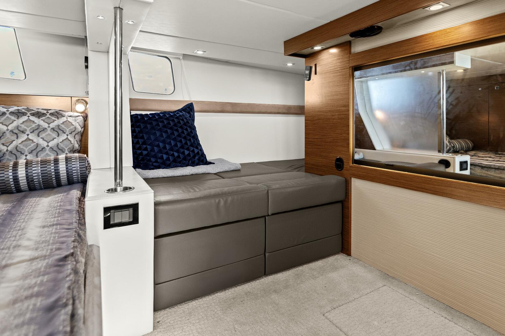 Slide: The Image of 2014 45 Cruisers Yachts Cantius - Best Times Too - 4871299