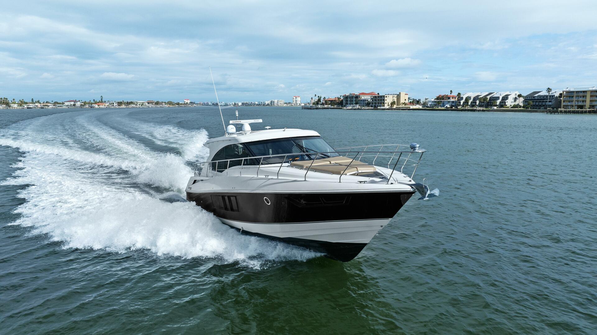 Slide: The Image of 2014 45 Cruisers Yachts Cantius - Best Times Too - 4871333