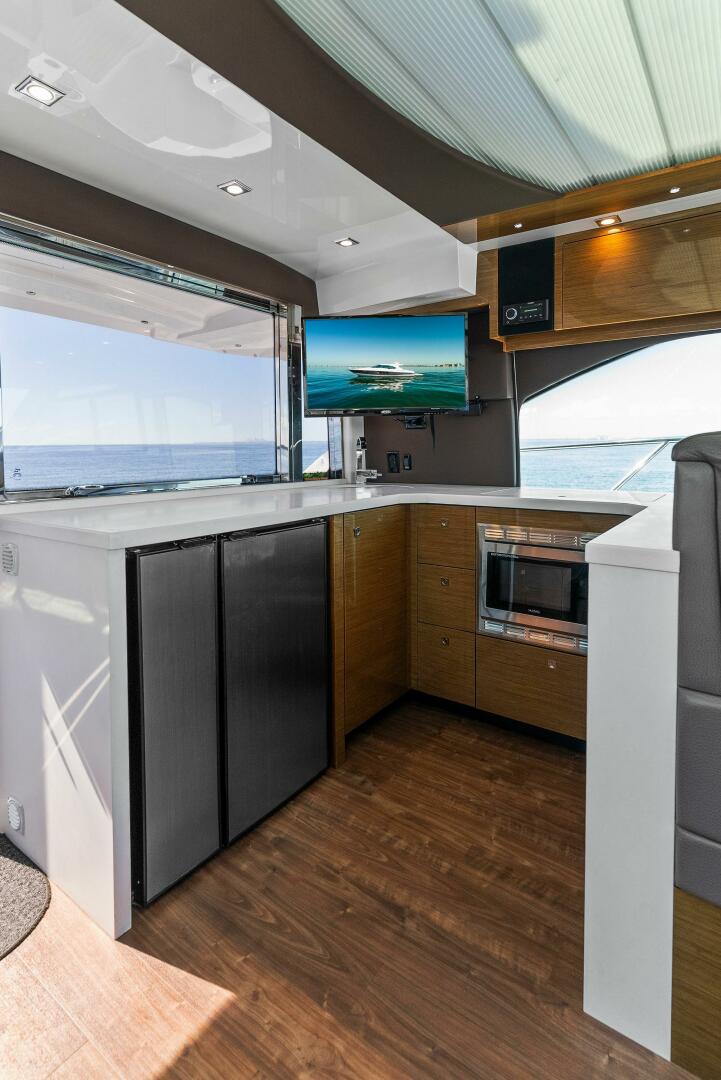 Slide: The Image of 2018 Cruisers 45 Cantius 'Royal Speerit III' - 4007864