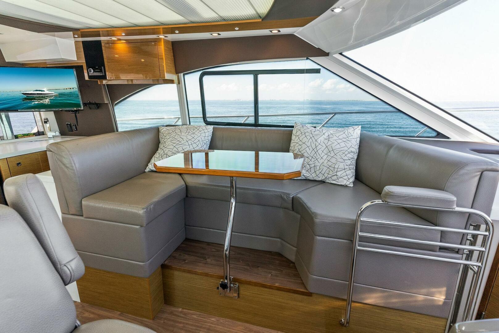 Slide: The Image of 2018 Cruisers 45 Cantius 'Royal Speerit III' - 4007867