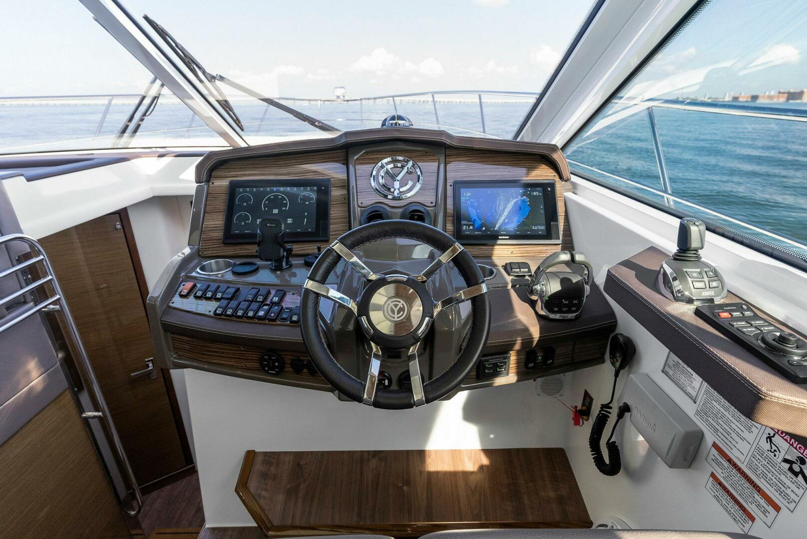 Slide: The Image of 2018 Cruisers 45 Cantius 'Royal Speerit III' Helm - 4007869