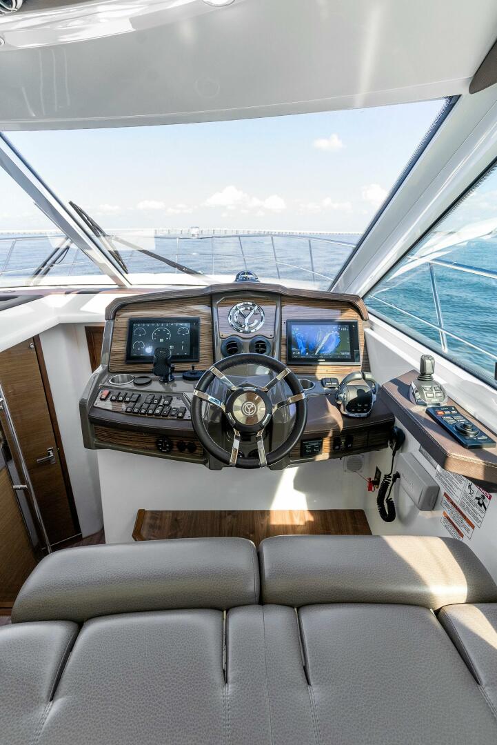 Slide: The Image of 2018 Cruisers 45 Cantius 'Royal Speerit III' - 4007873