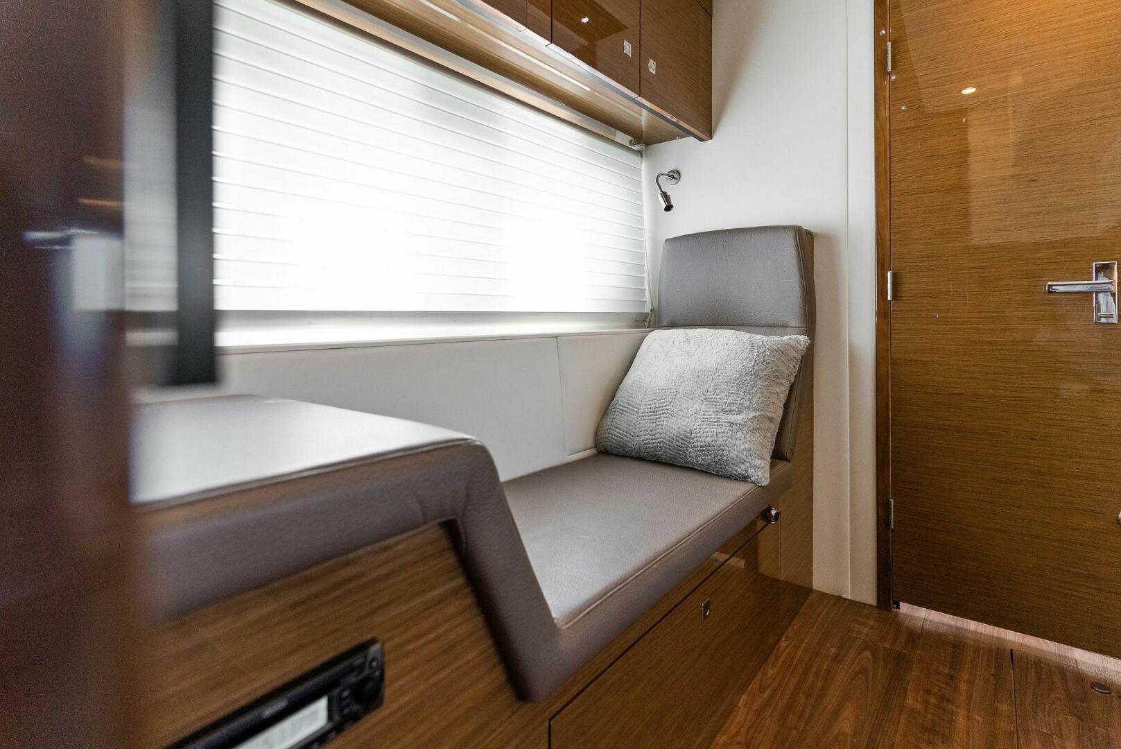 Slide: The Image of 2018 Cruisers 45 Cantius 'Royal Speerit III' - 4007883