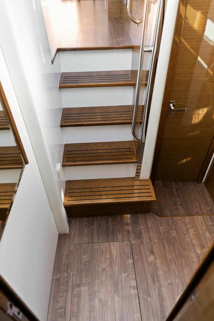 Slide: The Image of 2018 Cruisers 45 Cantius 'Royal Speerit III' - 4007887