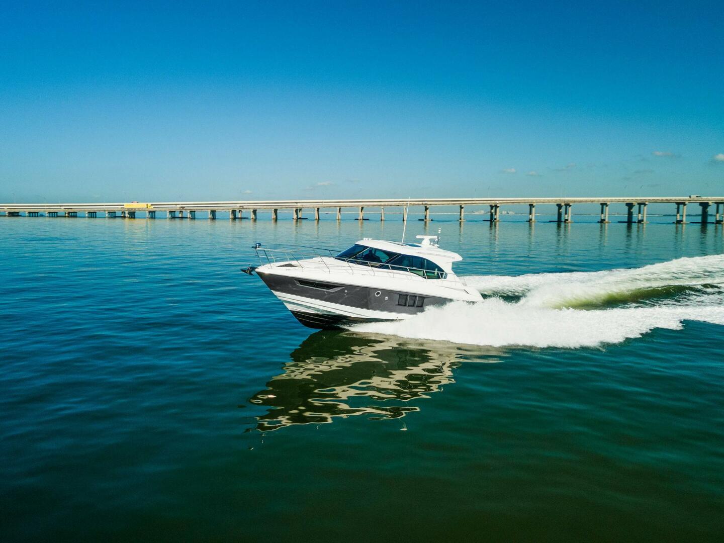 Slide: The Image of 2018 Cruisers 45 Cantius 'Royal Speerit III' - 4007904