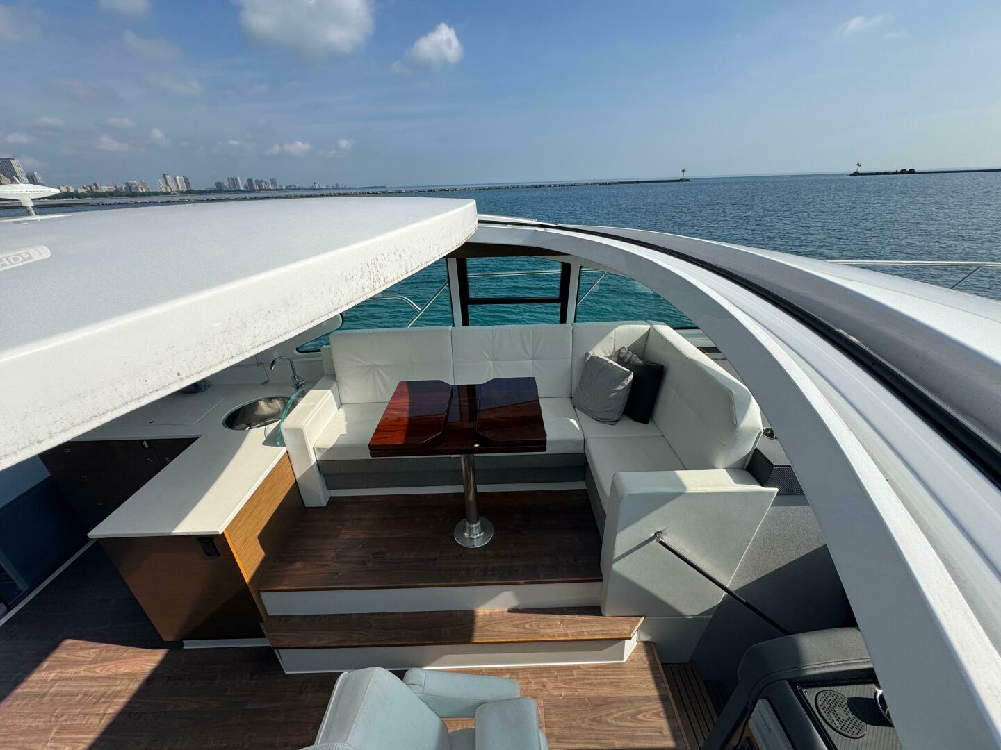 Slide: The Image of Cruisers Yachts 46 Cantius 2019 - 5488944