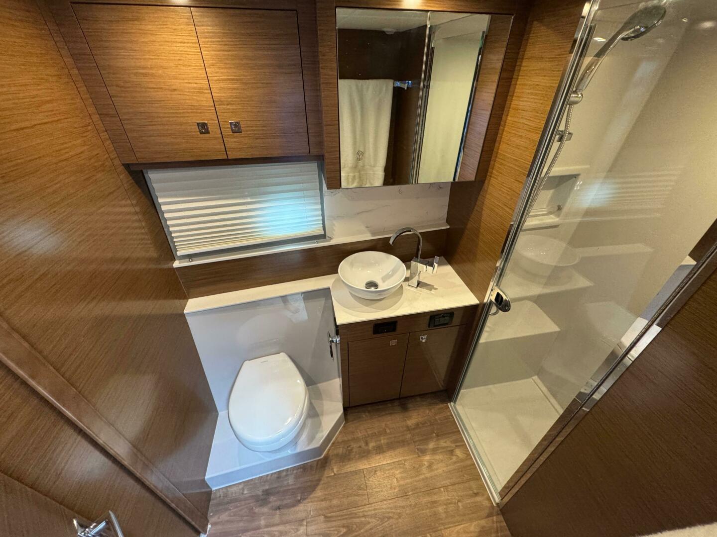 Slide: The Image of Cruisers Yachts 46 Cantius 2019 - 5488964