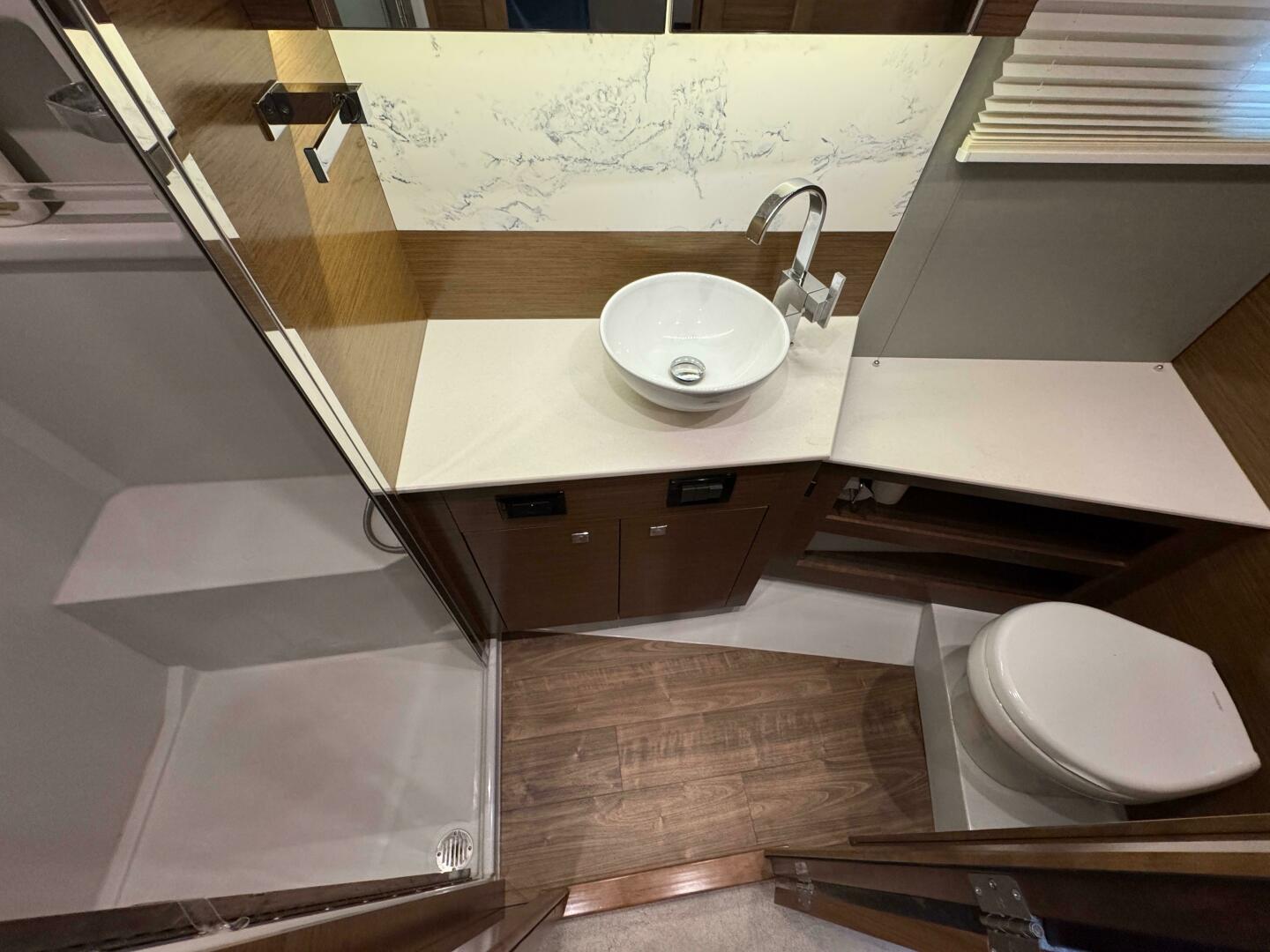 Slide: The Image of Cruisers Yachts 46 Cantius 2019 - 5488968