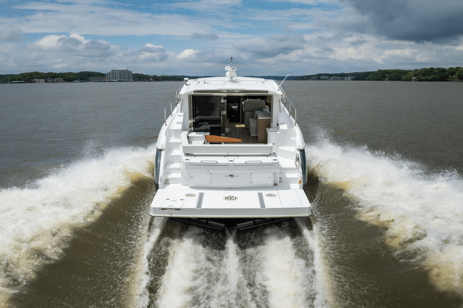 Slide: The Image of Cruisers Yachts 46 Cantius 2025 - 15