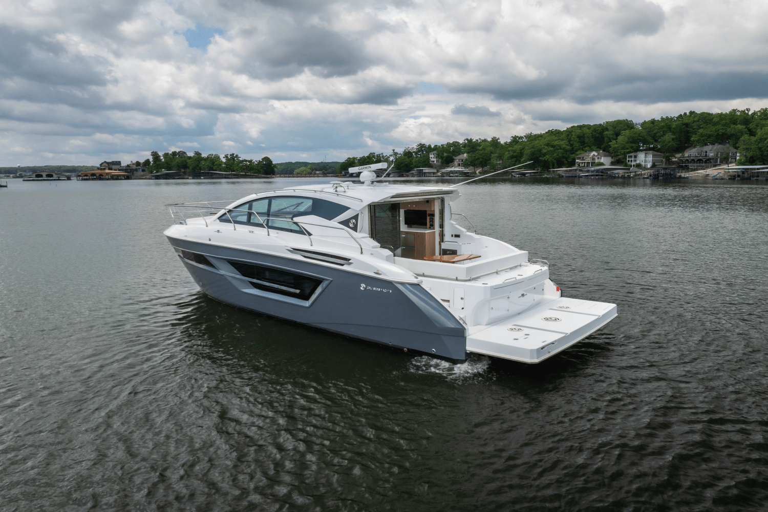 Slide: The Image of Cruisers Yachts 46 Cantius 2025 - 20