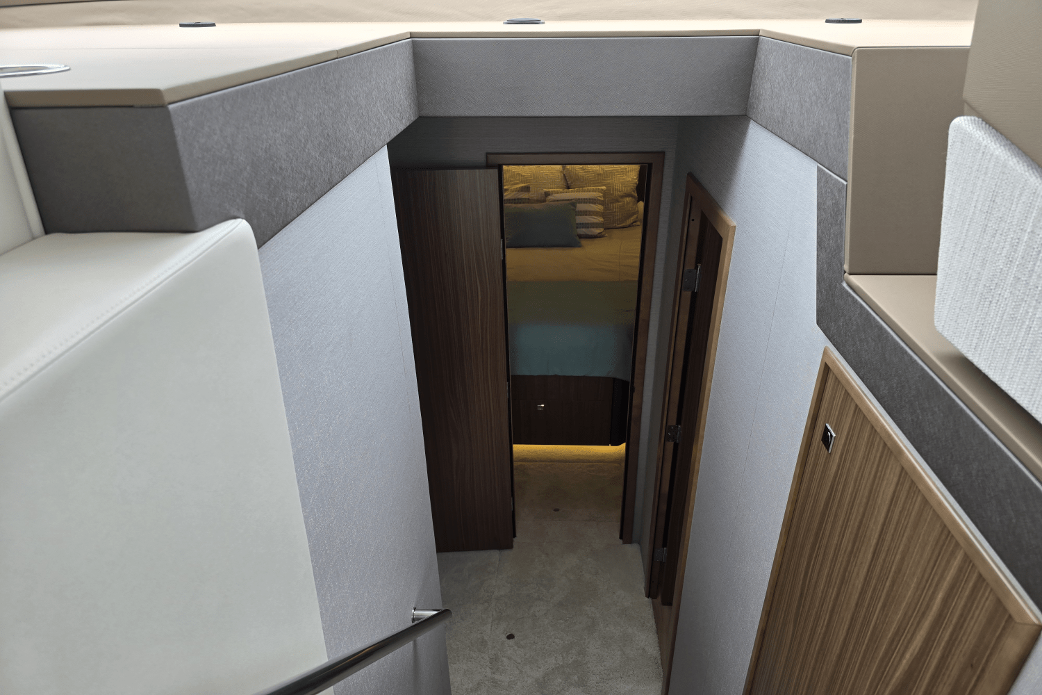 Slide: The Image of Cruisers Yachts 46 Cantius 2025 - 21