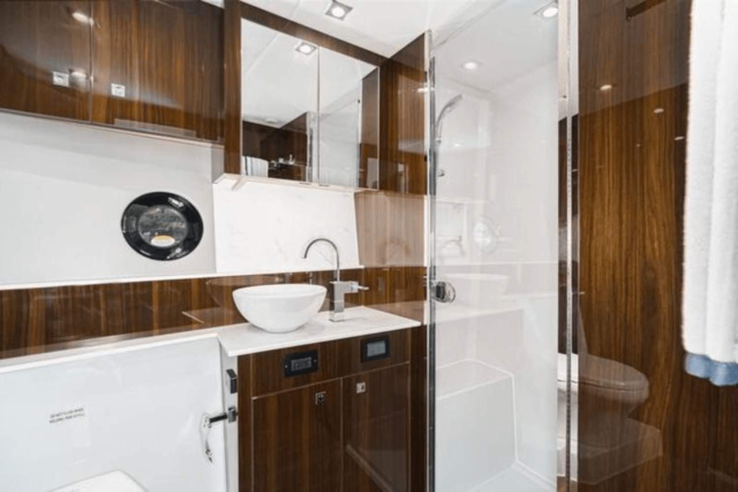 Slide: The Image of Cruisers Yachts 46 Cantius 2025 - 22