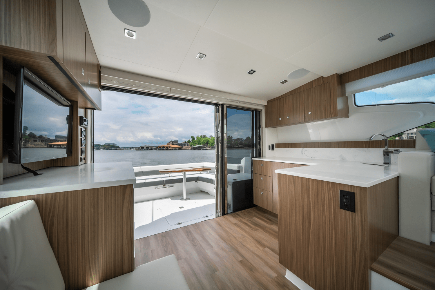 Slide: The Image of Cruisers Yachts 46 Cantius 2025 - 27