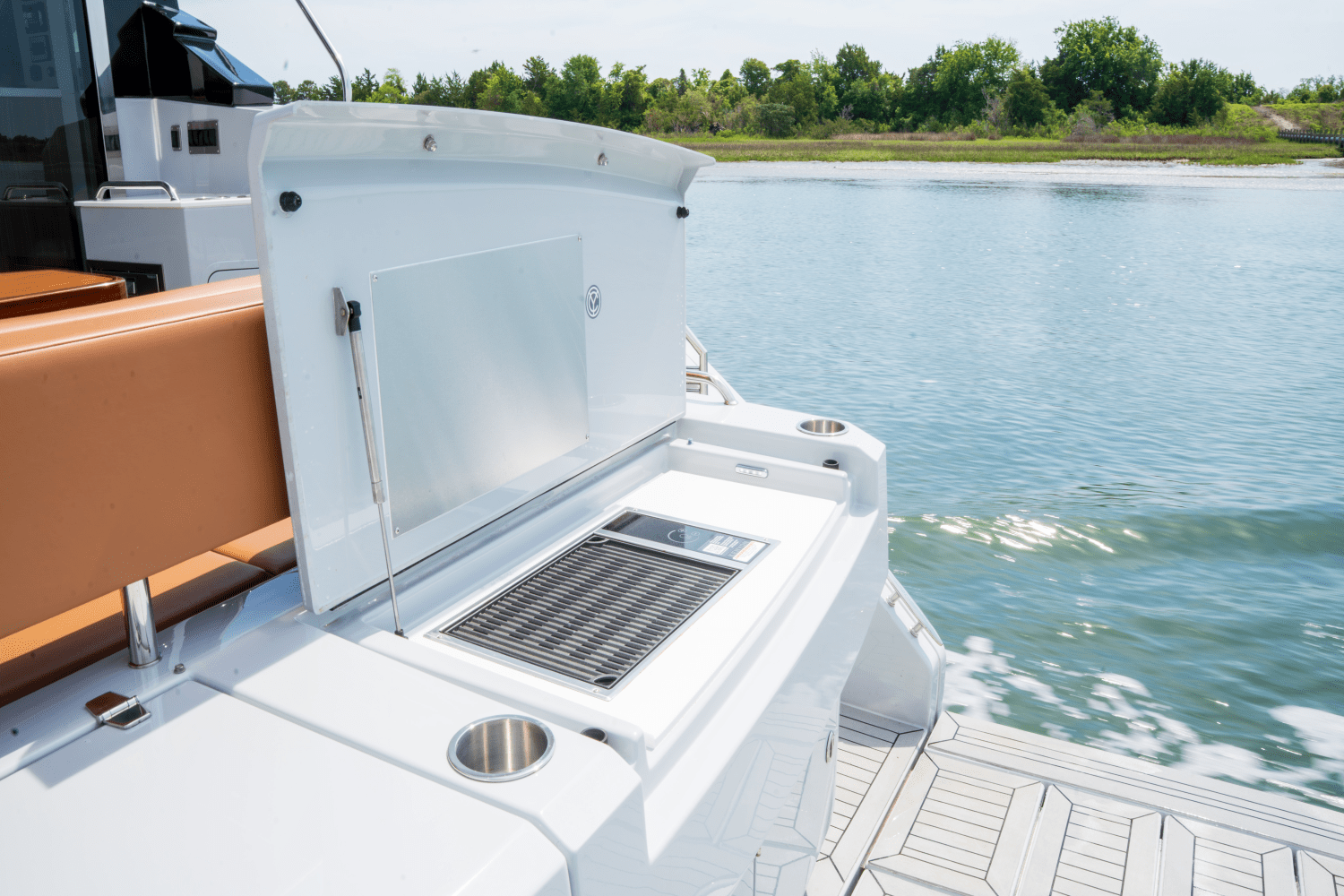 Slide: The Image of Cruisers Yachts 46 Cantius 2025 - 29