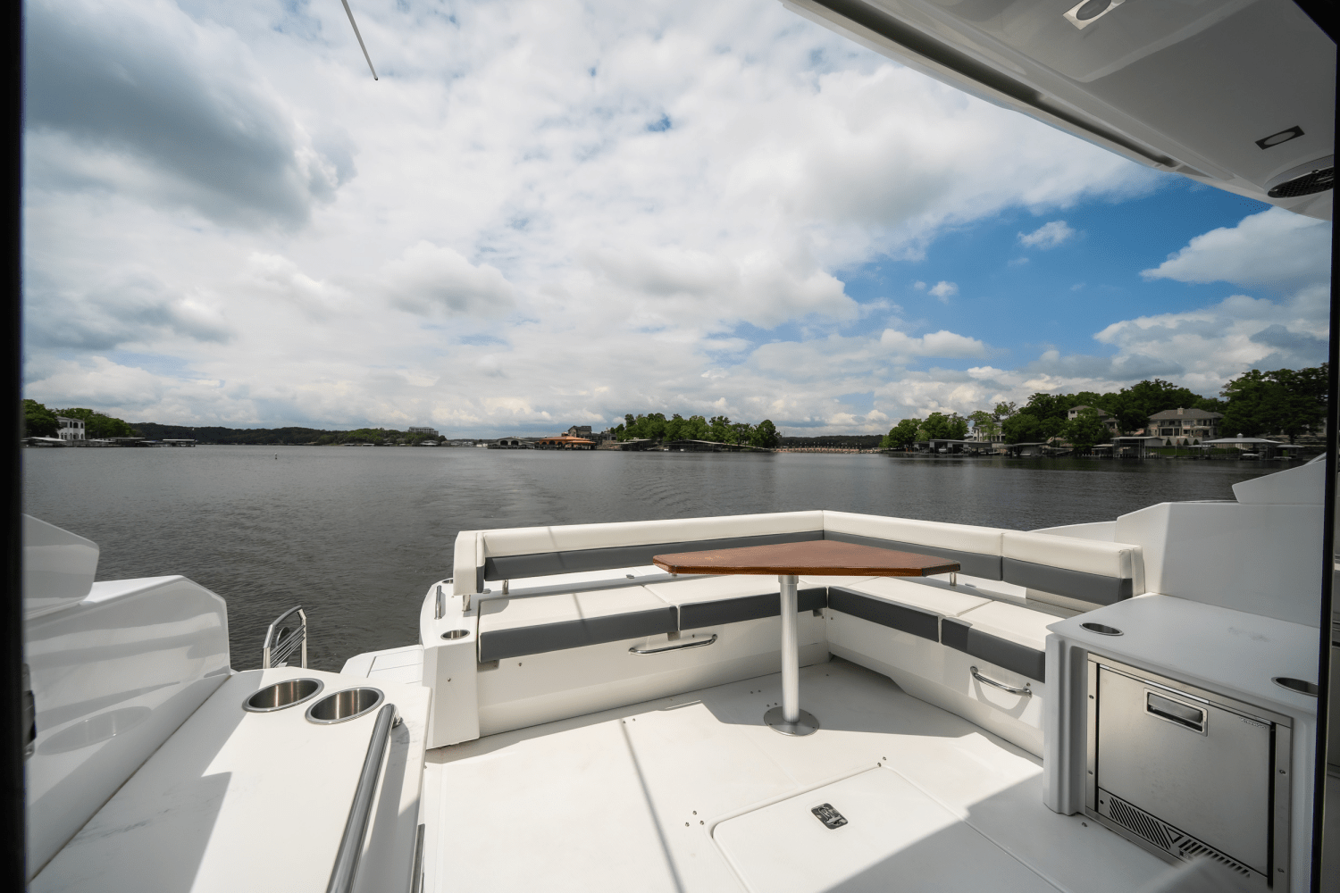 Slide: The Image of Cruisers Yachts 46 Cantius 2025 - 29