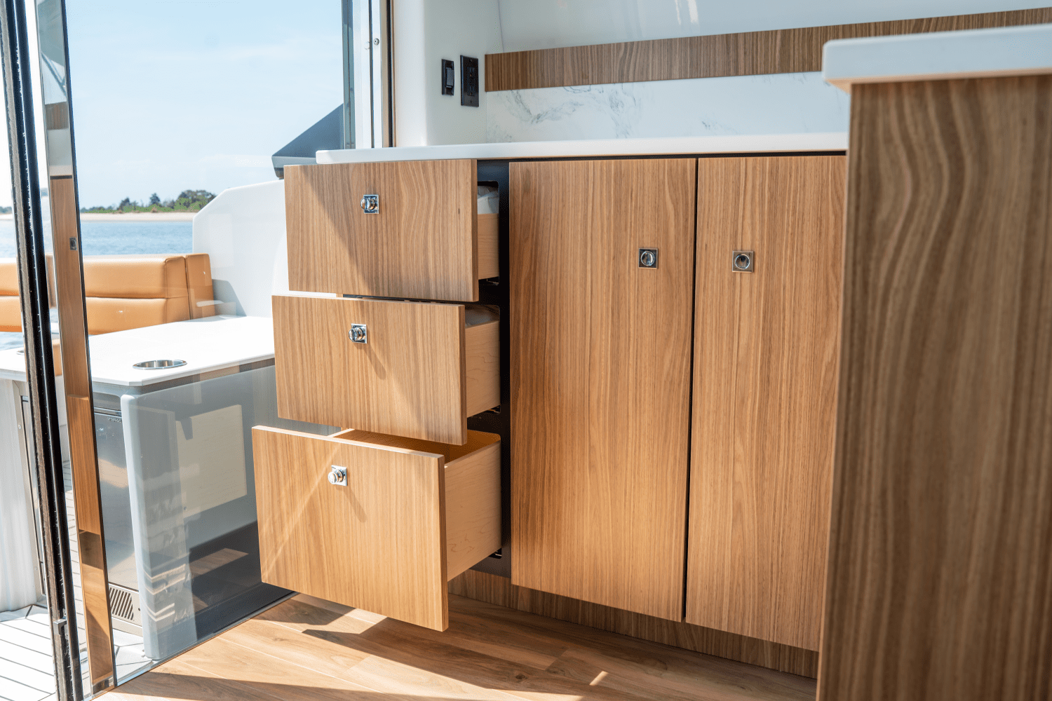 Slide: The Image of Cruisers Yachts 46 Cantius 2025 - 32