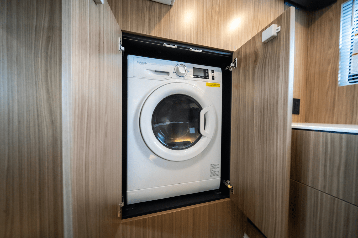 Slide: The Image of Cruisers Yachts 46 Cantius 2025 - 51