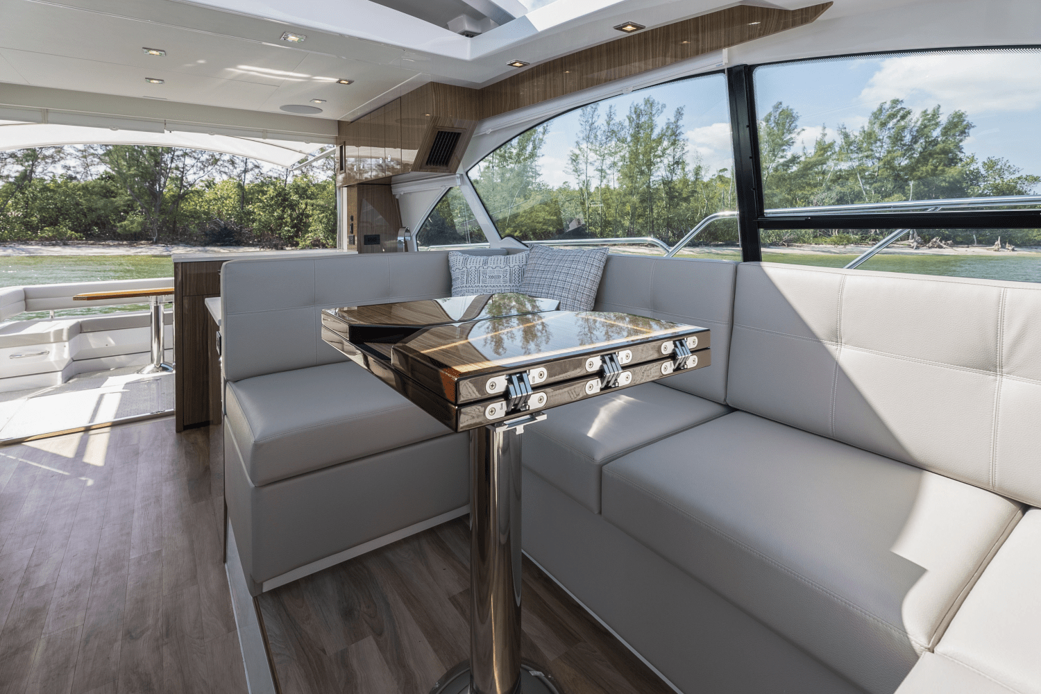 Slide: The Image of Cruisers Yachts 50 Cantius 2024 - 13