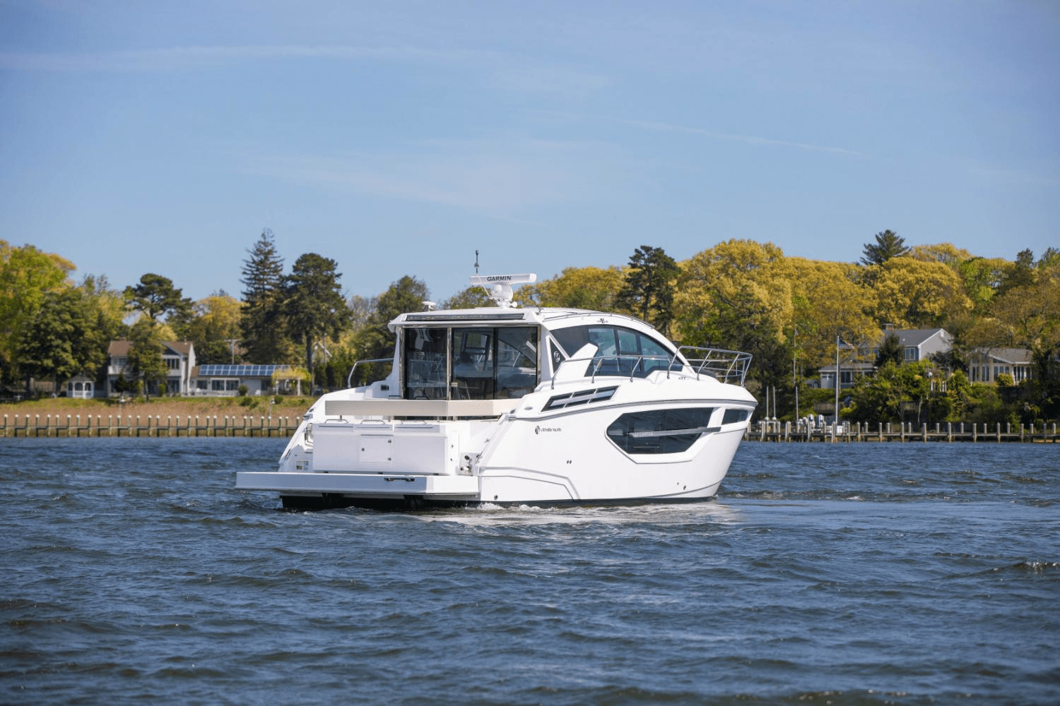 Slide: The Image of Cruisers Yachts 50 Cantius 2024 - 15